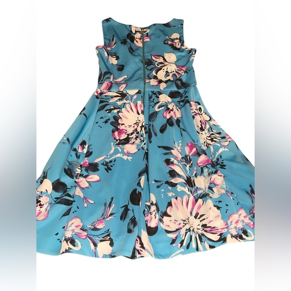 Roz & Ali Blue and White Fit and Flare Dress for Prom or Wedding - Picture 6 of 6